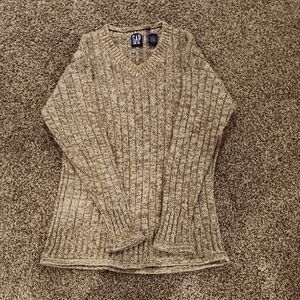 GAP Women's V-Neck Sweater in Heathered Tan